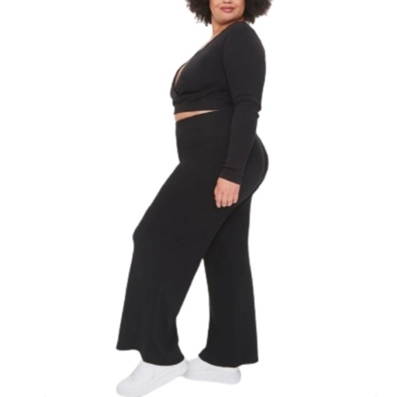 RIBBED KNIT ☆ MIDNITE BLACK ☆ 2-PIECE ☆ LOUNGE SET ☆ NWT - Picture 5 of 8